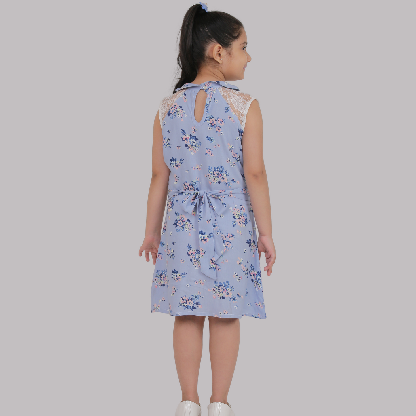 Blue Floral Midi/Knee Length Dress( Rayon)